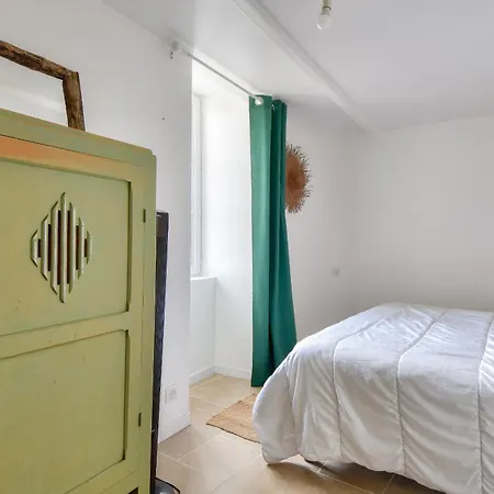 Дом отдыха Charmante Maison Avec Jardin A 100 M De La