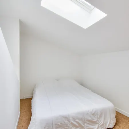 Charmante Maison Avec Jardin A 100 M De La 度假居 *