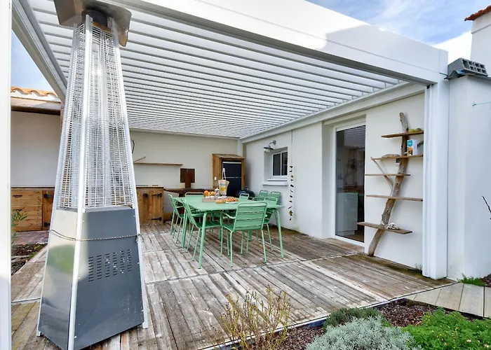 Charmante Maison Avec Jardin à 100 M De La Hébergement de vacances *