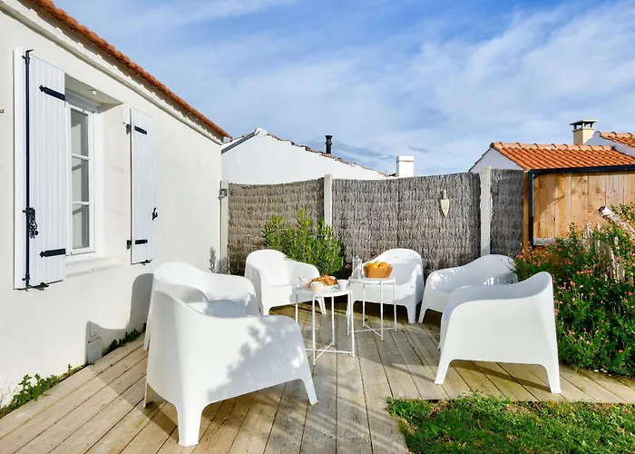 Charmante Maison Avec Jardin à 100 M De La Hébergement de vacances
